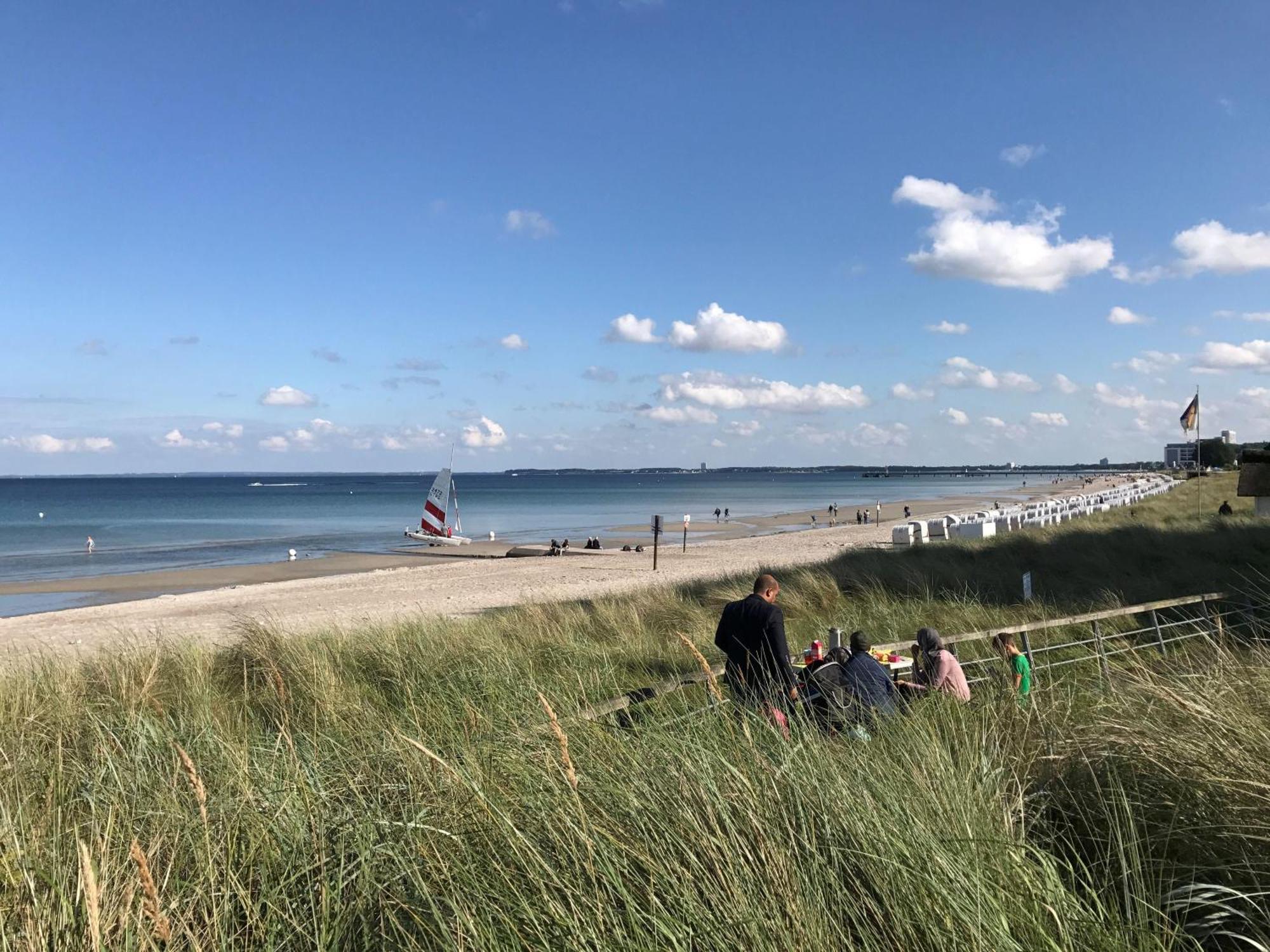 Ter 304 - Terrassenhuegel -Teilseeblick Scharbeutz Buitenkant foto